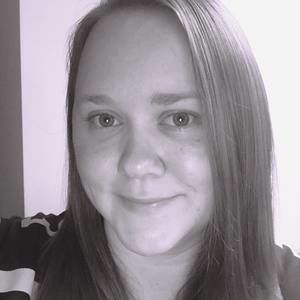 Meet your Posher, Leeann